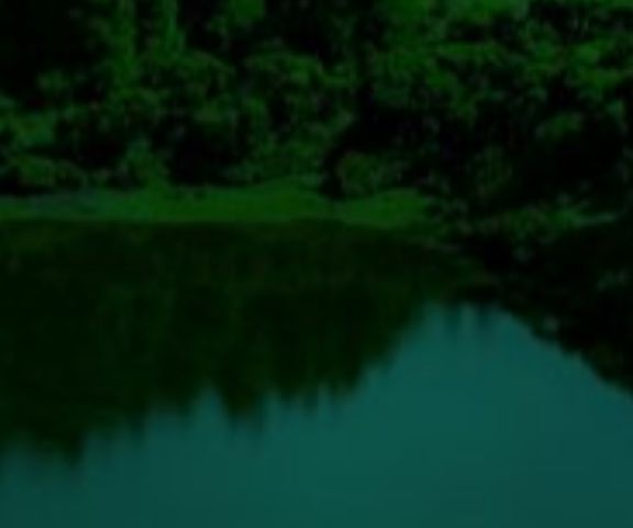 Lagoas Secretas e Grutas